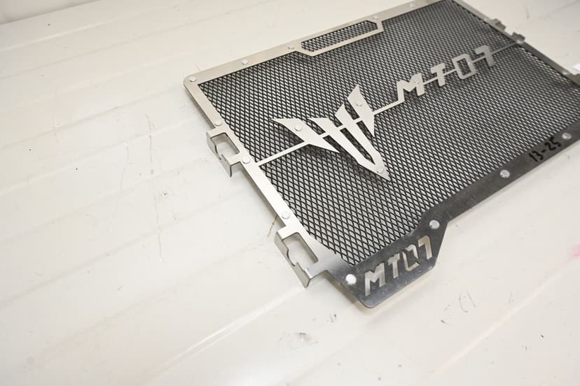 Yamaha MT07 13 - 25 Grila radiator