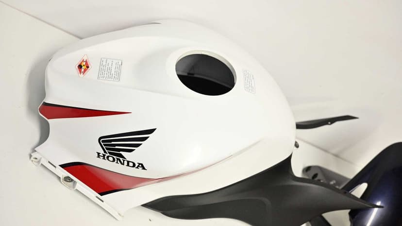 Suport numar   Honda CBR 600RR 2007-2012  carena laterala rezervor