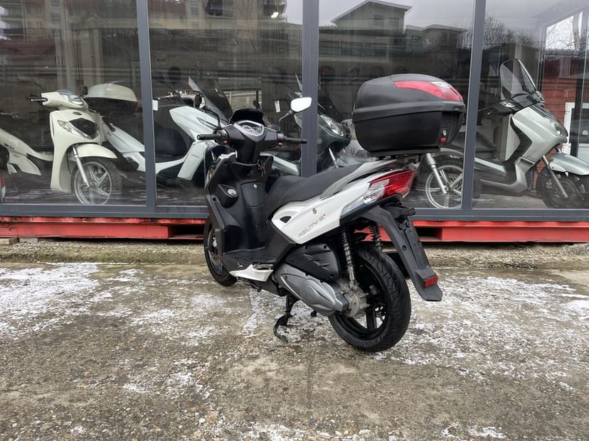 Scuter Kymco Agility 200 cm -GARANTIE-
