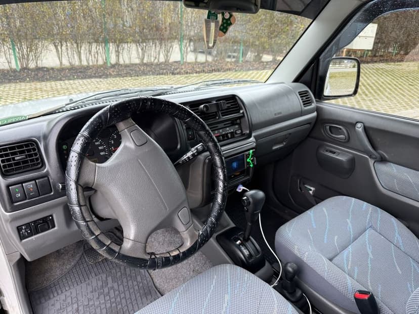 Vând Suzuki jimny automat !! Ac !!4×4,