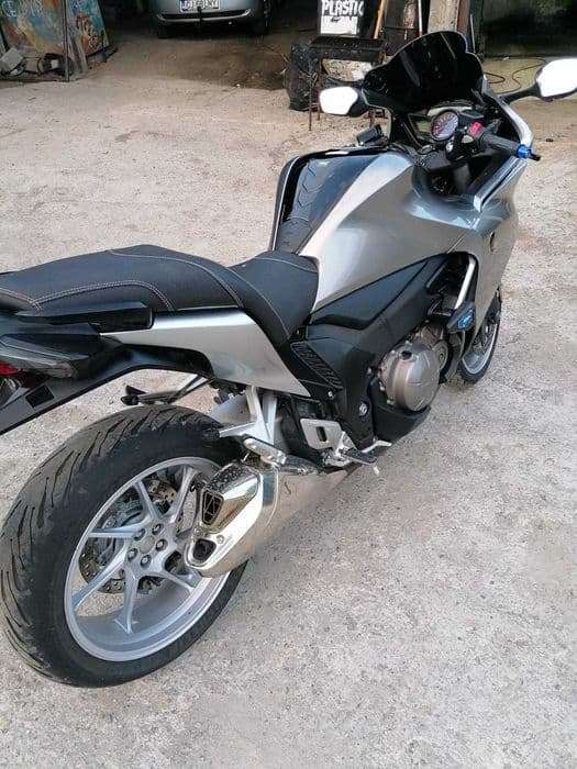 Honda vfr 1200 schimb