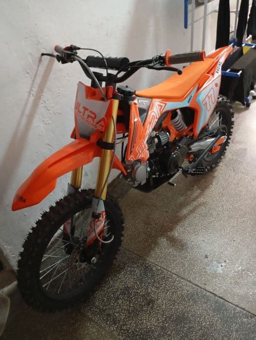 vând Cross ultra 125