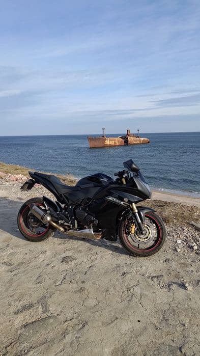 Vand Honda CBR 600F