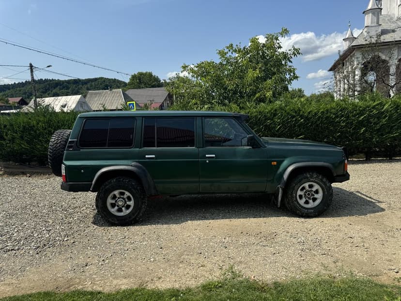 Nissan Patrol y60