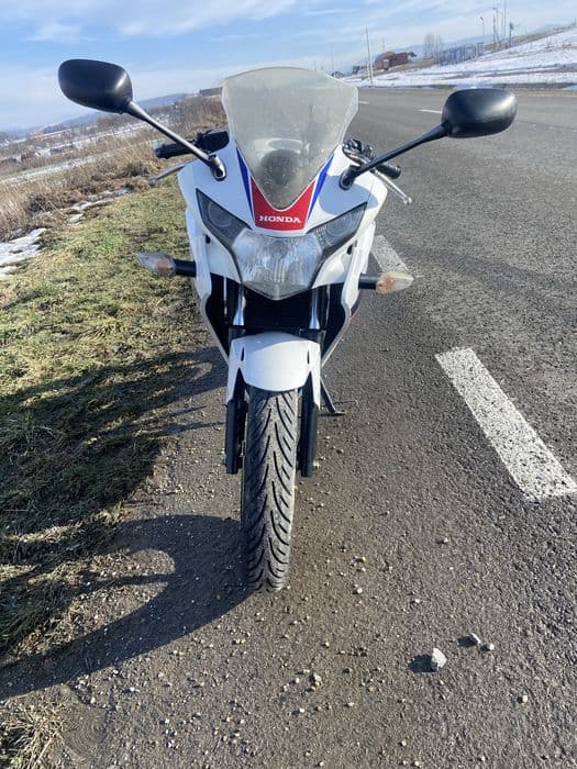 Vand Honda CBR125R