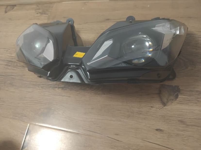 Far Kawasaki zx6r 636