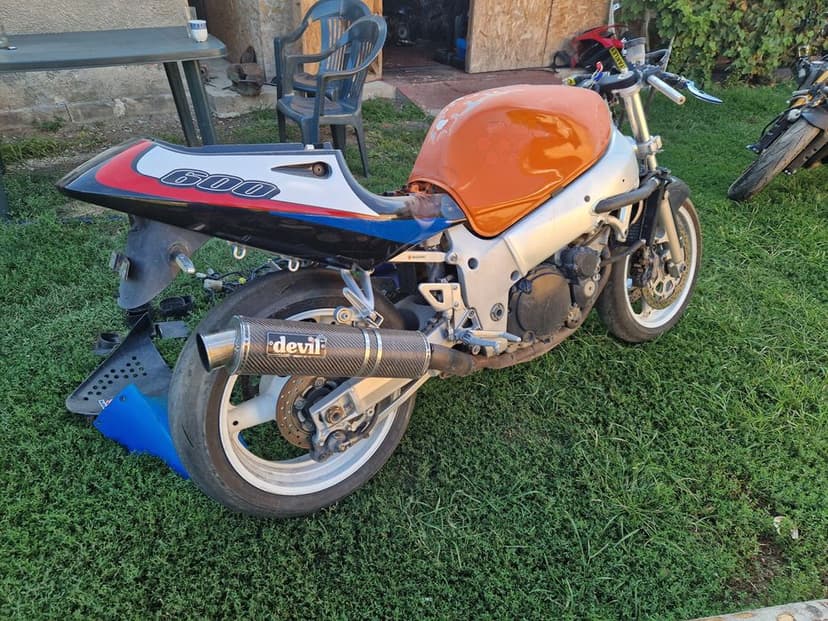 Vand Piese Suzuki GSX-R 600 Srad  1999