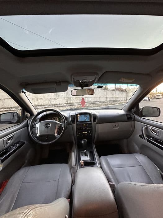 Kia Sorento 2.5 diesel 4x4 140 de cai automat