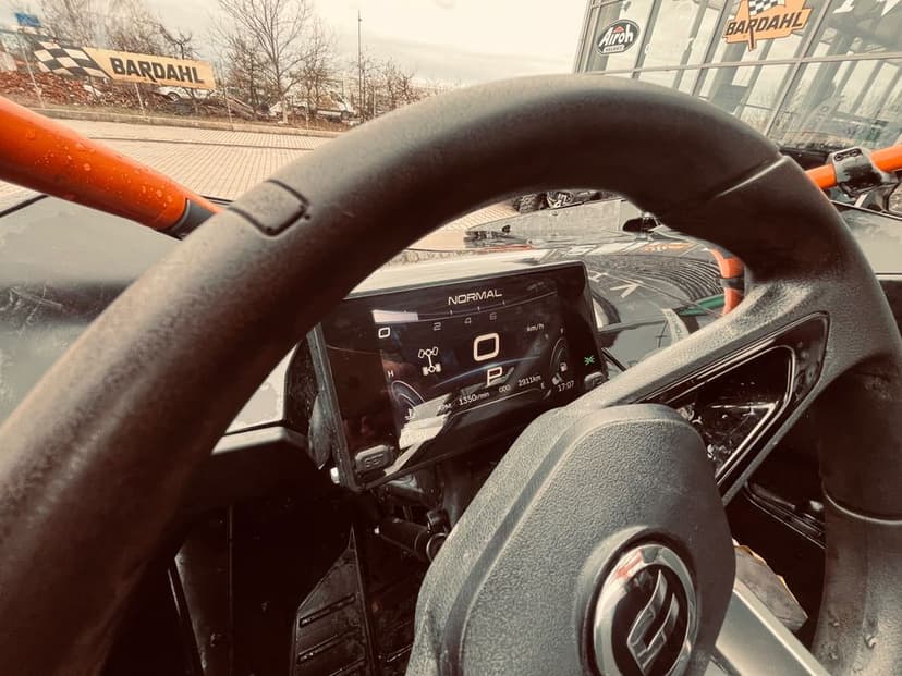 CFmoto ZForce 1000 Sport R