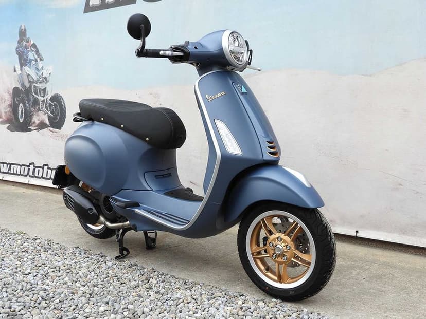 Scuter Vespa Primavera 125 Officina 8 | Rate | Leasing