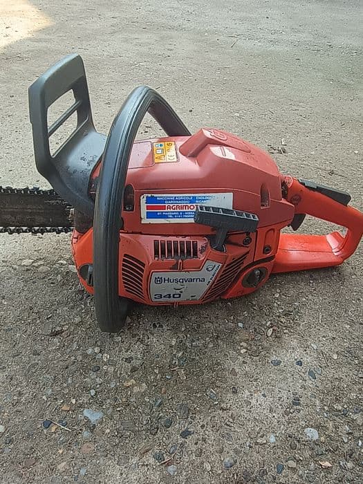 Vând sau schimb Husqvarna 340 Air injection