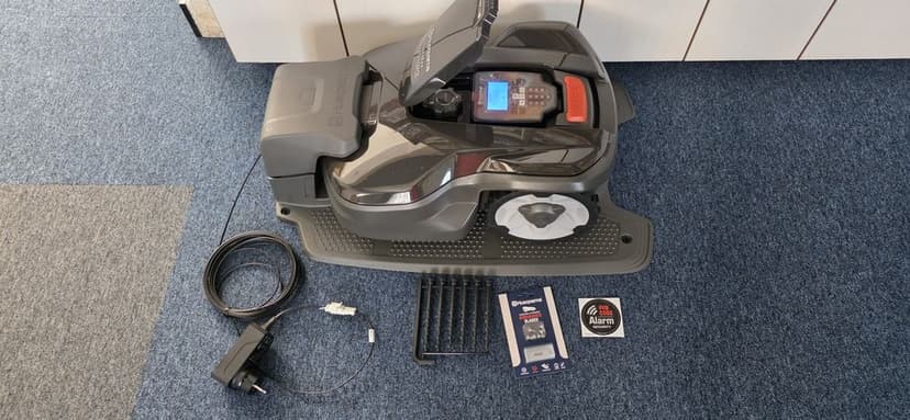 Robot tuns iarba Husqvarna 315 Mark II nou