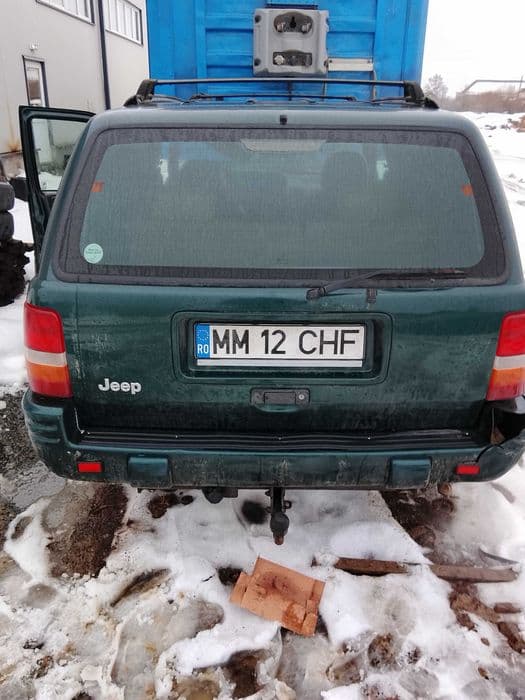 Autoutilitara Jeep Grand Cherokee
