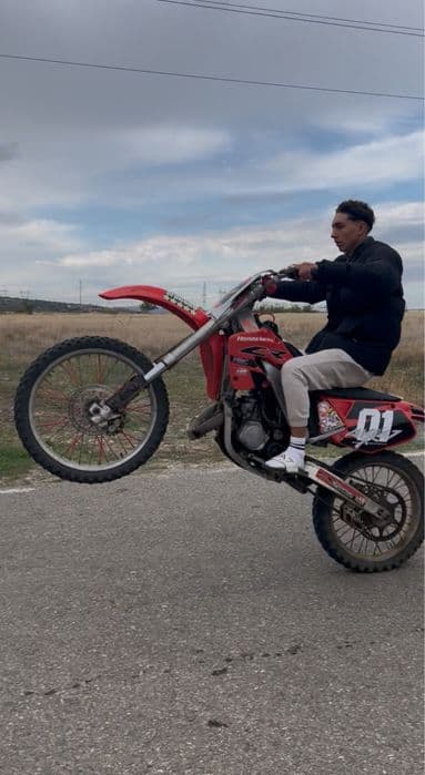 Honda cr125 power valve