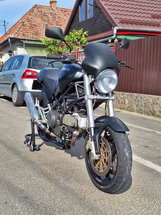 Ducati Monster 600