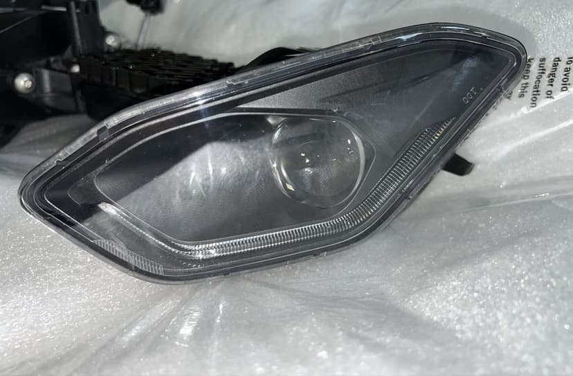 Far BMW S1000RR/BMW M1000RR/S1000R/M1000R conditie buna