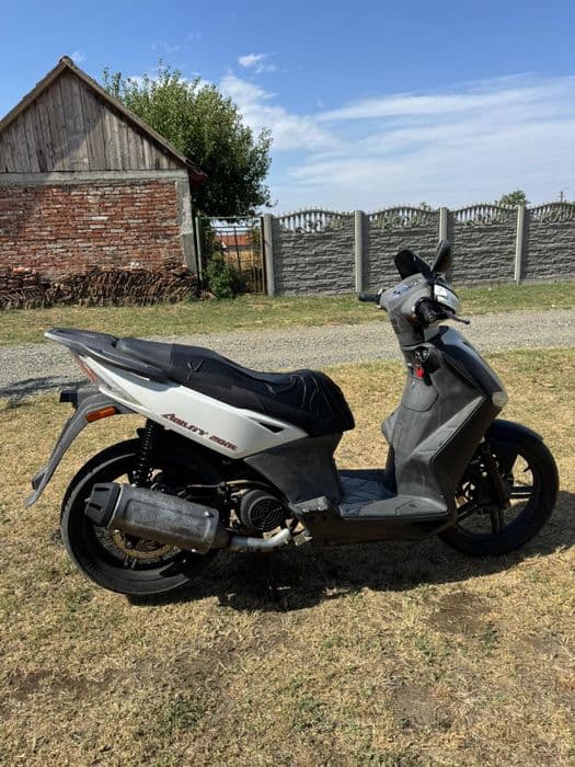 Kymco agility 200 i