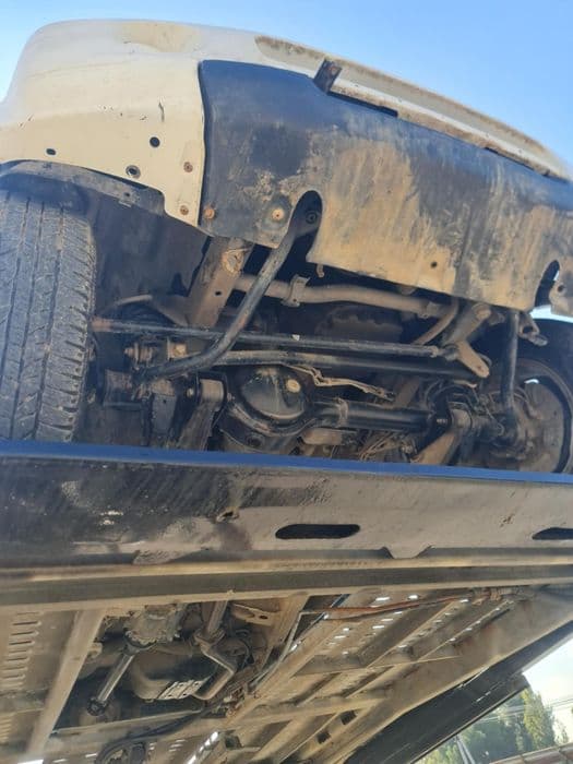 Piese Suzuki jimny/Transmisie/Elemente caroserie