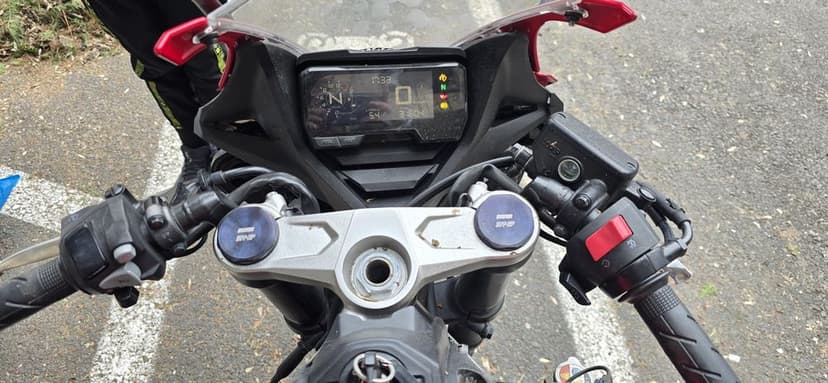 Vând moto honda cbr 650r 2023