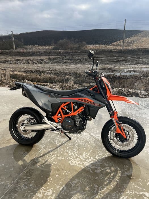 Ktm smc-r 690