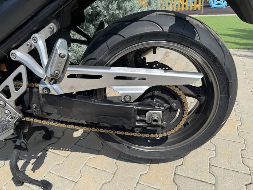 Suzuki GSX1250FA/Bandit cu ABS,topcase,gume noi