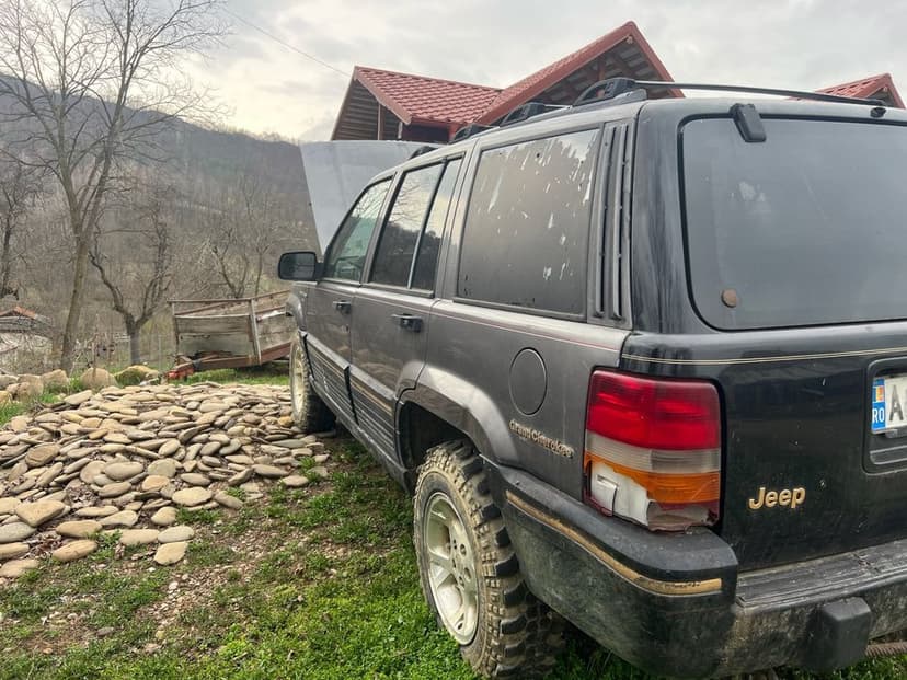 jeep grand cherokee