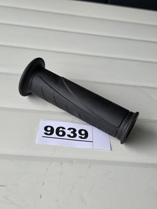 DUCATI Streetfighter  / Panigale V4 manşon stanga, Original