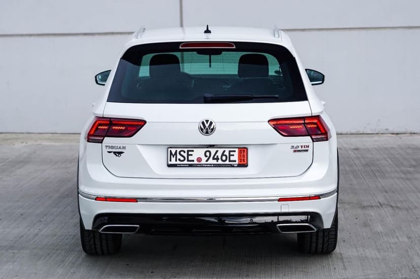 ### VW Tiguan R-Line 4Motion ###