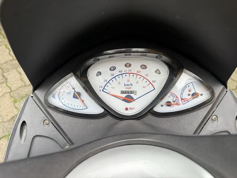 Scuter Interceptor 50cc