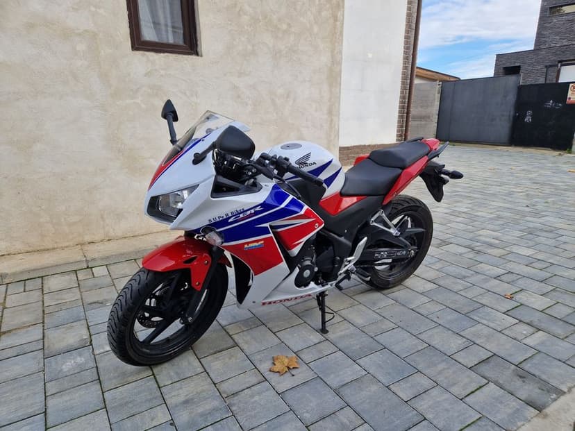 Honda CBR 300 evacuare gp