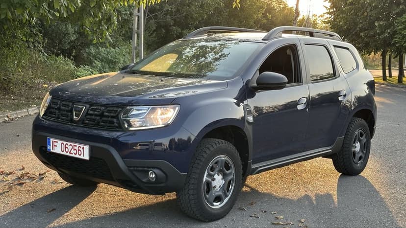 Dacia Duster 4x4 1.6 benzina COMFORT pregatit OFFROAD TVA Deductibil