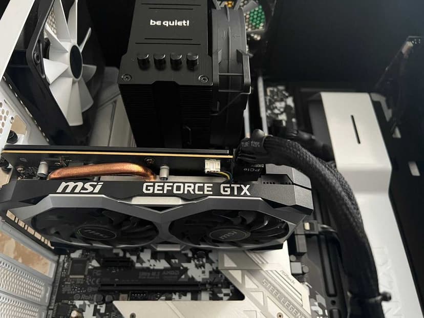 GAMING PC selling cheap