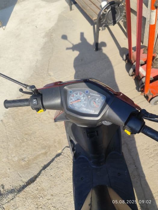 Vănd pe benzina fara permis limitat la 25km