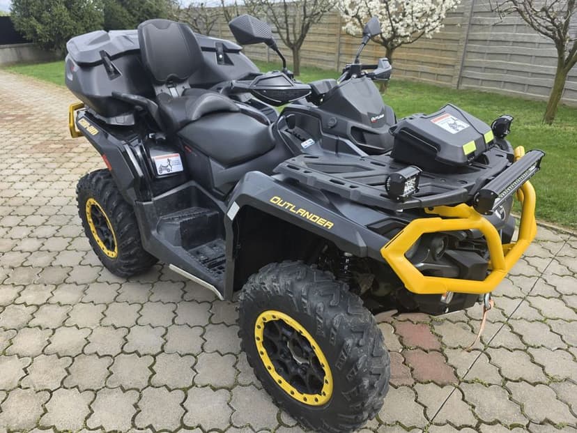 Can am 1000R an 2022