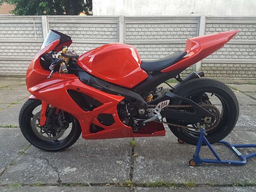 Motocicleta Suzuki Gsxr K8 1000cc 190Cp