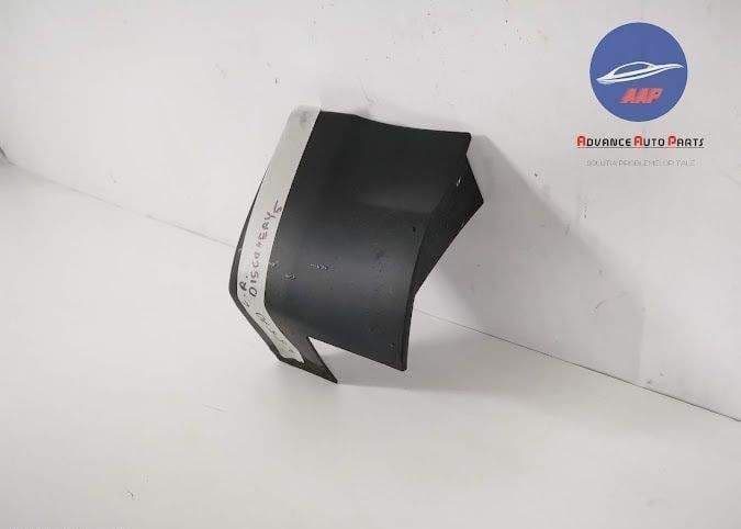 Ornament Prag Aripa Stanga original Land Rover Discovery 5 2016 2017 2