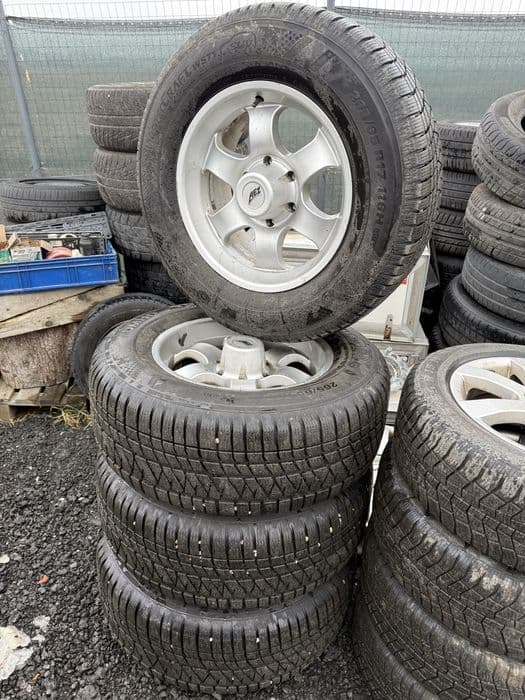 Set roti Jante Toyota Land cruiser Cauciucuri iarna 265 65 17 kumho