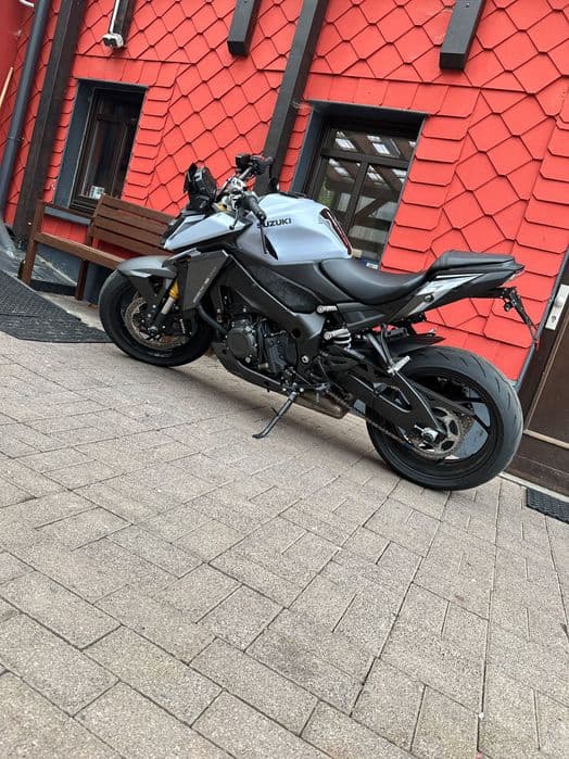 Suzuki GSX-S 1000 + extra… 6350€ negociabil!!!