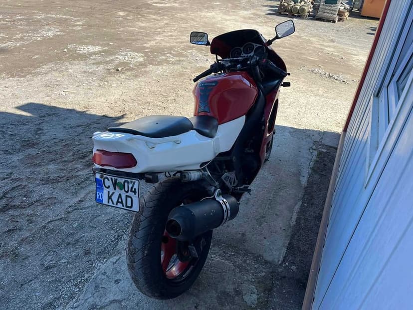 1996 Kawasaki Ninja 600 ZX-6R