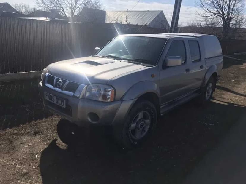Piese Nissan Navara d 22 an 2005