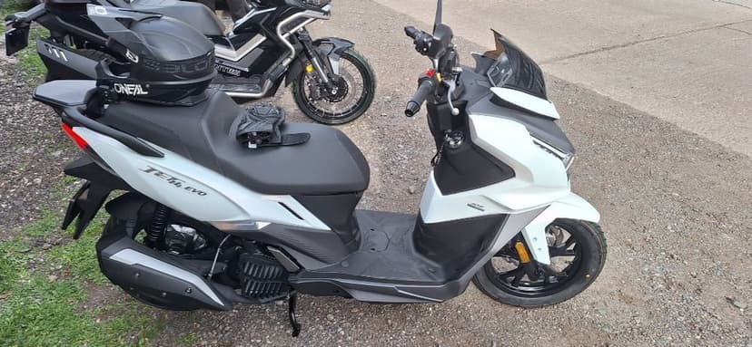 Vând SYM JET 14 EVO 125 cc 2025 ABS