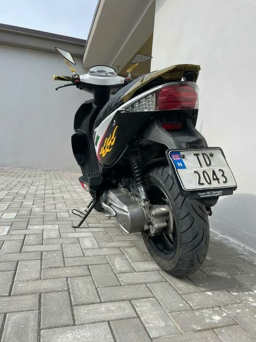 De vanzare keeway de 49 Adusa din Norvegia Are acte