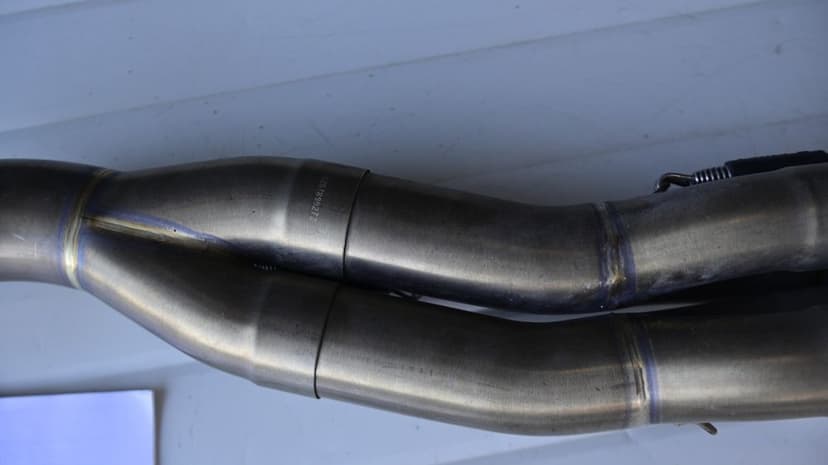 Kawasaki Z1000 / Z1000 SX 2014 2023 Galerie de evacuare Akrapovic