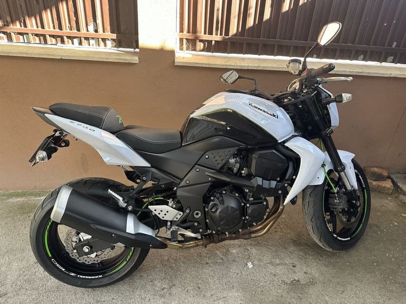 Vand Kawasaki Z750