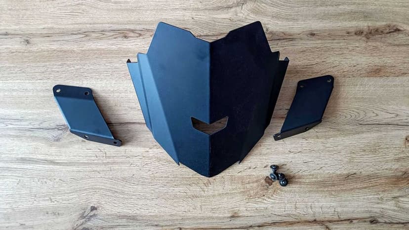 Yamaha MT-10: Furci, suspensie, parbrize, MC, protectie radiator