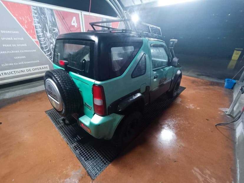Suzuki Jimny 2002