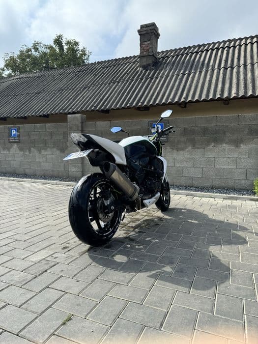 Kawasaki z750 an 2010 fara abs