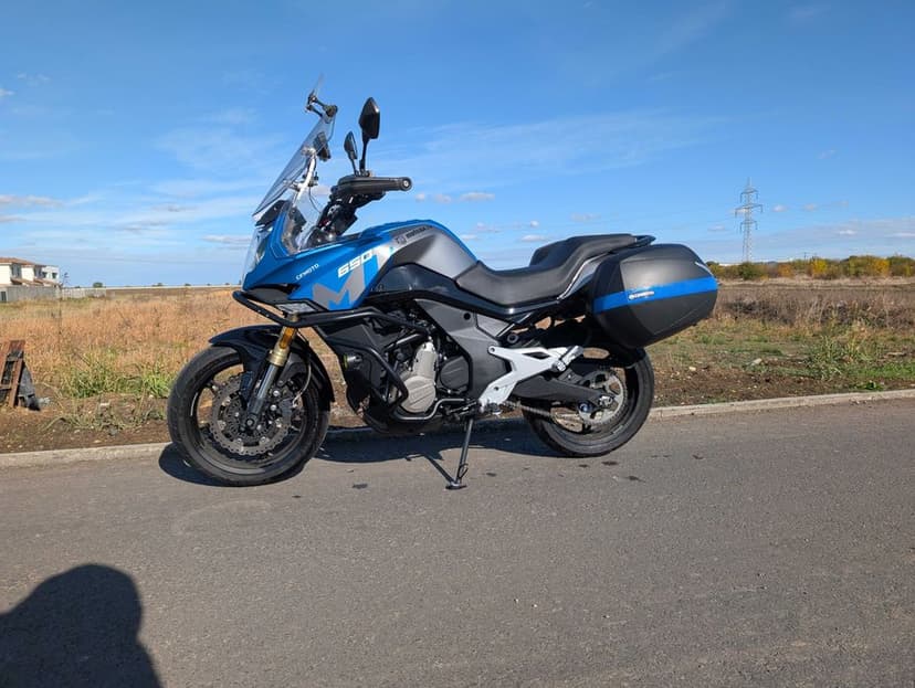 CFMOTO 650MT - An 2022 / 12.000 KM - Echipare Touring