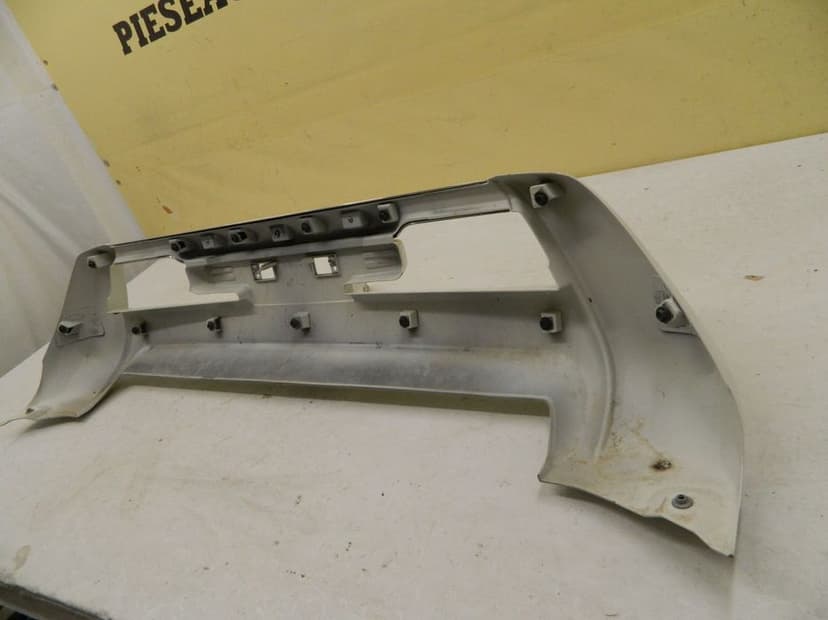 Spoiler bara fata Toyota Land Cruiser Prado J150, 2013, 2014, 2015, 2016, 2017, cod origine 52437E0020.