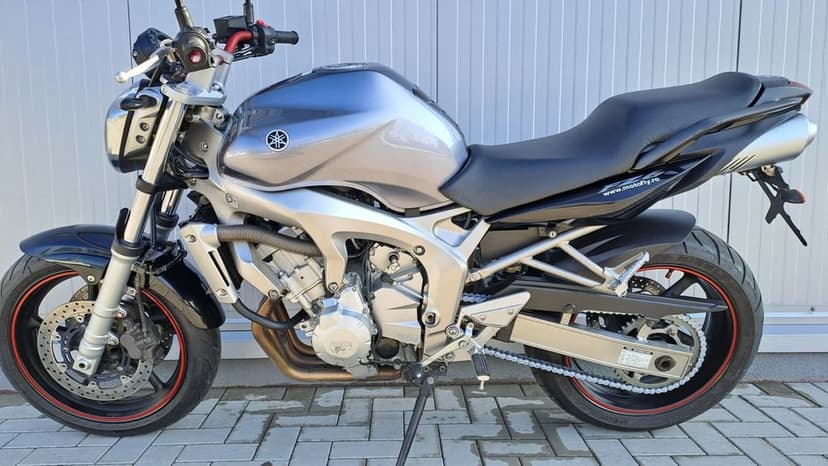 MotoFly Ploiesti vinde Yamaha Fz6N 2005